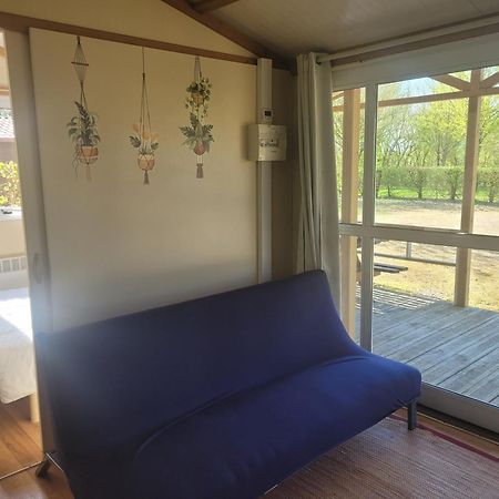 Camping Les Hirondelles Bourg-Sainte-Marie Екстериор снимка