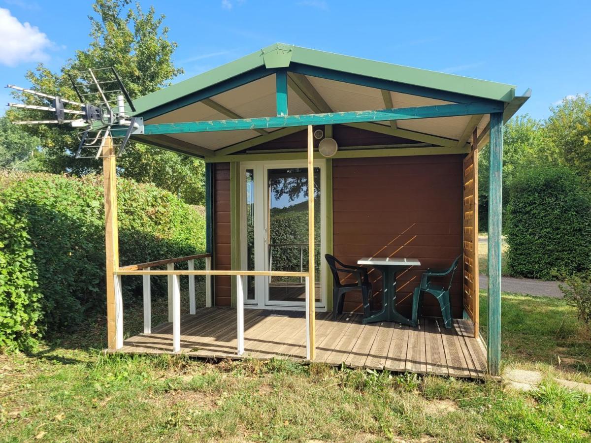 Camping Les Hirondelles Bourg-Sainte-Marie Екстериор снимка