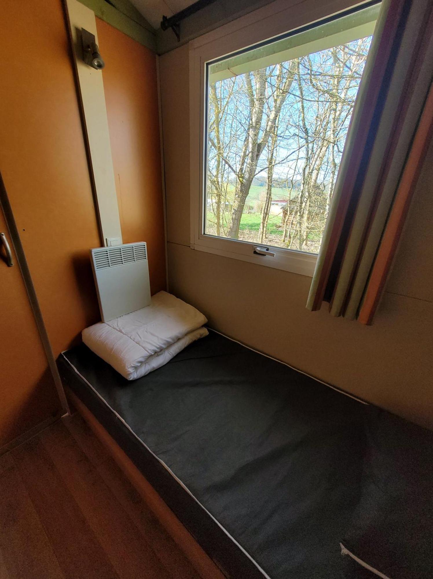 Camping Les Hirondelles Bourg-Sainte-Marie Екстериор снимка